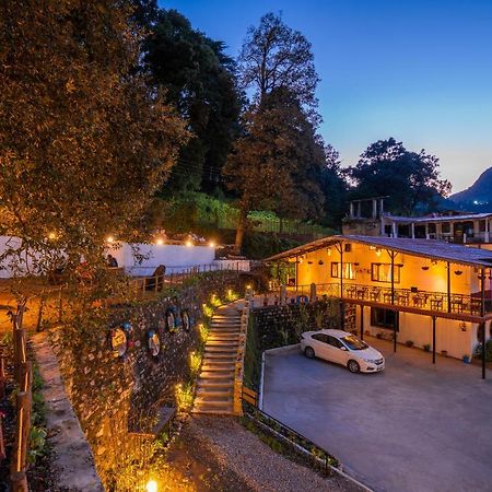 Gostops Nainital Buitenkant foto
